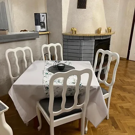Quarto em Acomodações Particulares Jasminowy Dwor