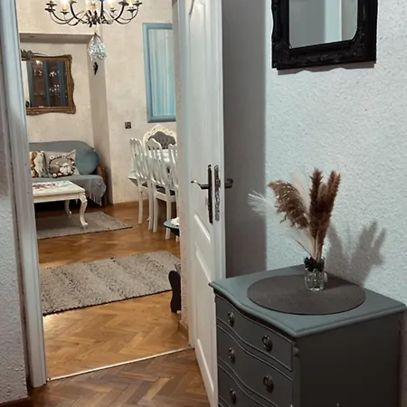 Quarto em Acomodações Particulares Jasminowy Dwor Polanica-Zdrój