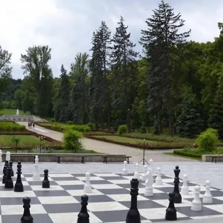 Jasminowy Dwor Accommodatie bij particulieren *