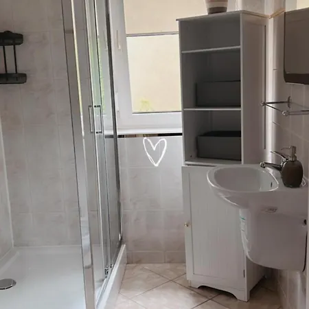 Jasminowy Dwor Quarto em Acomodações Particulares