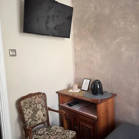Quarto em Acomodações Particulares Jasminowy Dwor Polanica-Zdrój