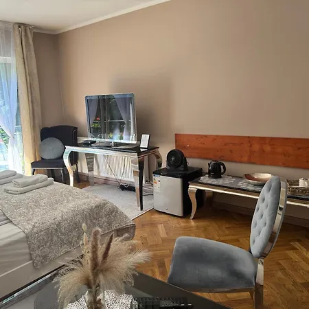 Quarto em Acomodações Particulares Jasminowy Dwor