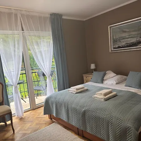 Jasminowy Dwor Accommodatie bij particulieren *