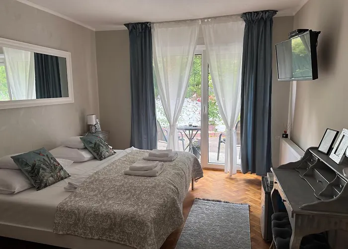 Jasminowy Dwor * Polanica-Zdrój